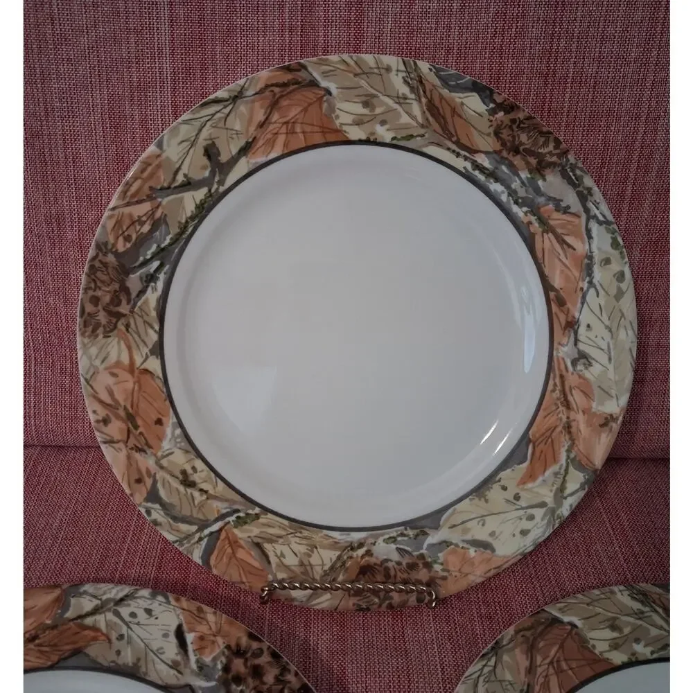 Corelle woodland leaves